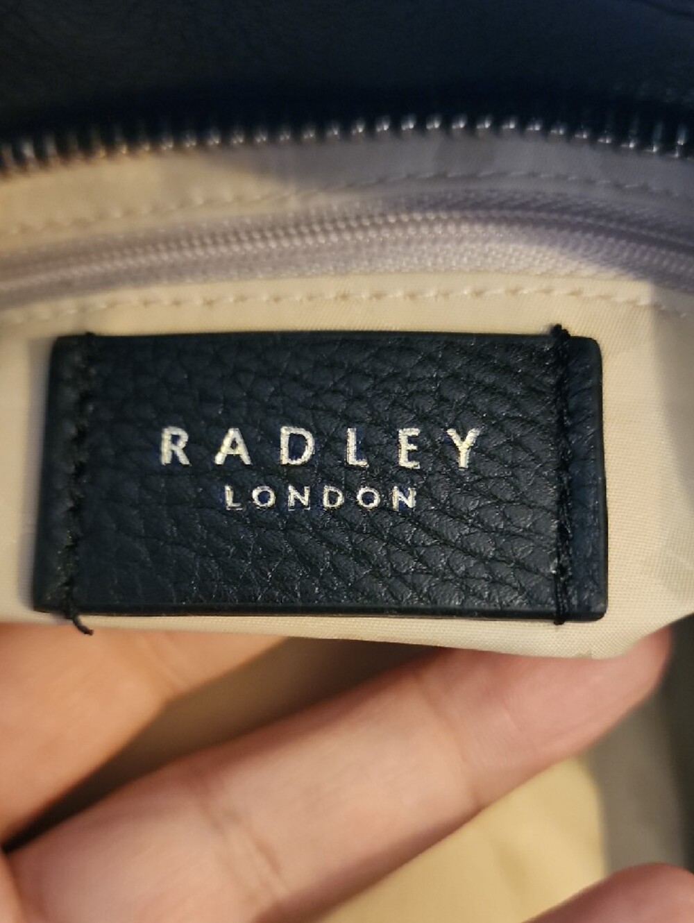 RADLEY LONDON Rivington Black Pebble Leather Satchel. NWT - Picture 2 of 15